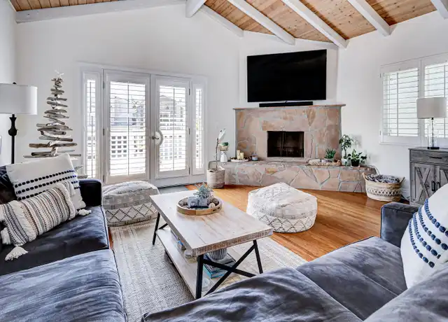 Property at 1736 Steinhart Ave, Redondo Beach, CA, 90278, 3 beds, 2 baths, [object Object]