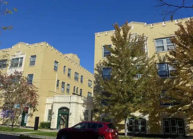 Property at Lamon Courts Apartments - 3955 N Lamon Ave, Chicago, IL, 60641, 1-2 bed, 1 bath, [object Object]