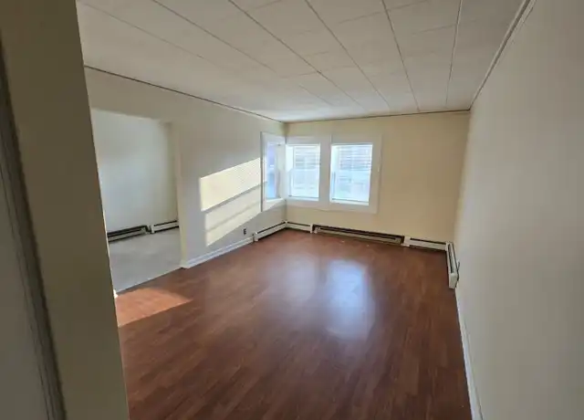 Property at 220 4th St NE #1, Staples, MN, 56479, 2 beds, 1 bath, [object Object]