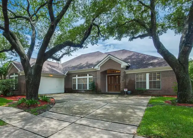 Property at 14211 Woodville Gardens Dr, Houston, TX, 77077, 3 beds, 2.5 baths, [object Object]