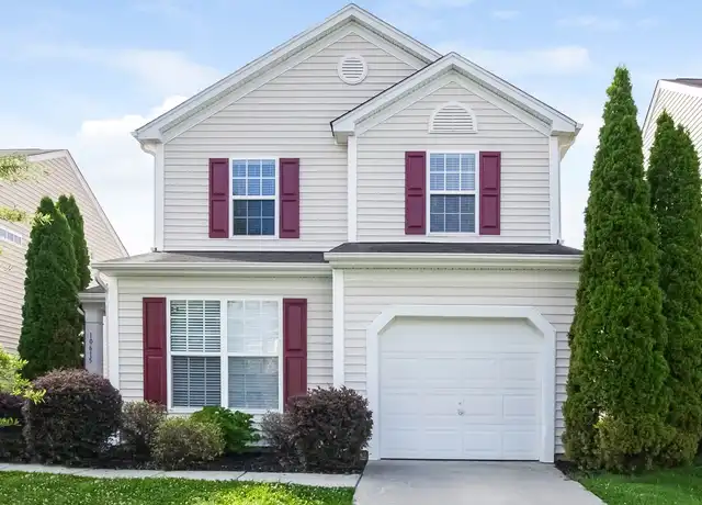 Property at 10615 Gallowgate Ln, Charlotte, NC, 28213, 3 beds, 2.5 baths, [object Object]