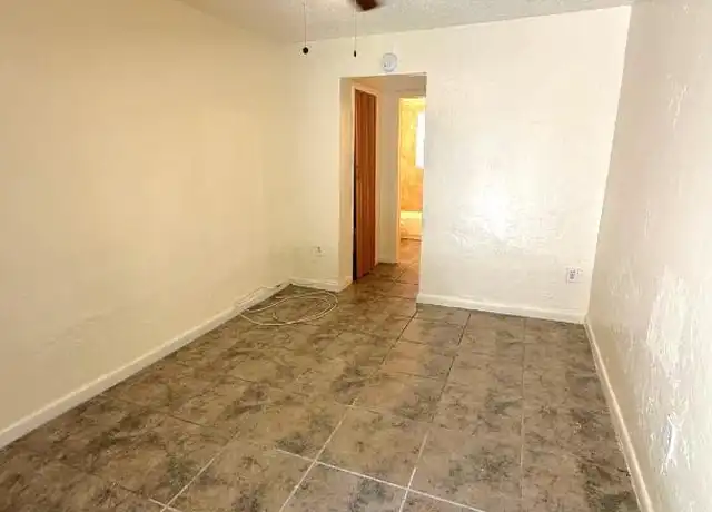 Property at 820 NW 70th St, Miami, FL, 33150, 1 bed, 1 bath, [object Object]