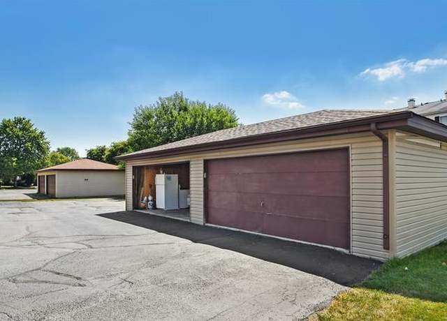 Photo of 1003 Manchester Ct Unit 1003, South Elgin, IL 60177