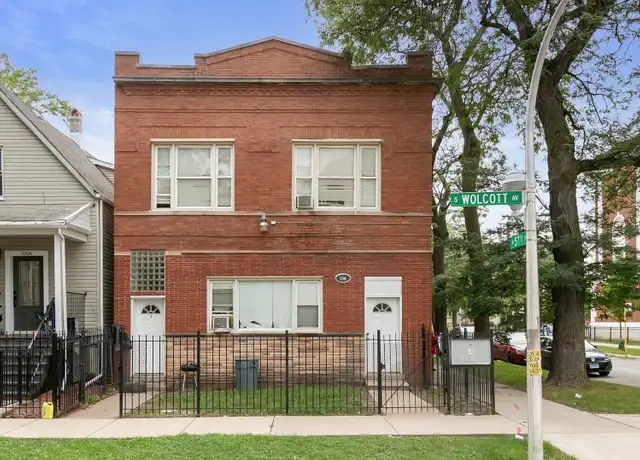 Property at 5700 S Wolcott Ave Unit 2R, Chicago, IL, 60636, 3 beds, 1 bath, [object Object]
