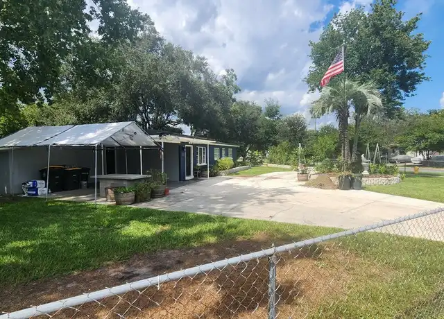 Property at 5663 Minocqua St Unit 3, Jacksonville, FL, 32210, 1 bed, 1 bath, [object Object]
