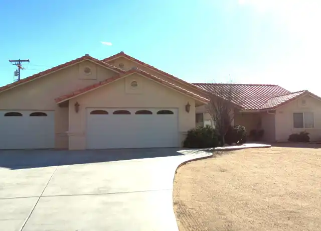 Property at 57825 Carlyle Dr, Yucca Valley, CA, 92284, 4 beds, 2 baths, [object Object]