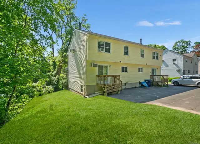 Property at 22 Maple Ave, Bethel, CT, 06801, 3 beds, 2.5 baths, [object Object]