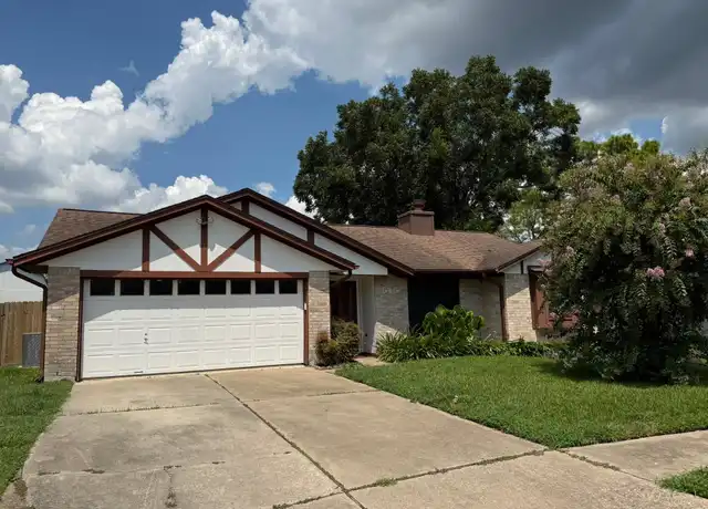 Property at 515 Tresvant Dr, Webster, TX, 77598, 4 beds, 2 baths, [object Object]