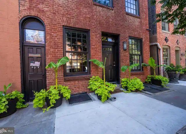 Property at 840 S Bond St, Baltimore, MD, 21231, 5 beds, 3.5 baths, [object Object]