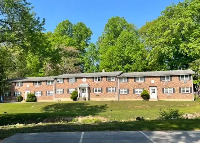 Property at 300 Horsham Rd Unit C1, Hatboro, PA, 19040, 2 beds, 1 bath, [object Object]