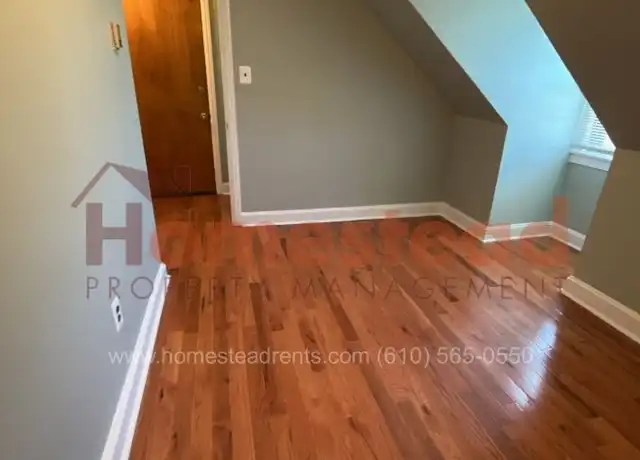Property at 123 E Lancaster Ave Unit 125 3rd Floor, Paoli, PA, 19301, 1 bed, 1 bath, [object Object]