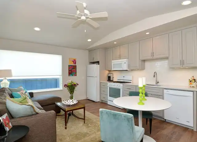 Property at 7814 Mullen Dr Unit B, Austin, TX, 78757, 1 bed, 1 bath, [object Object]