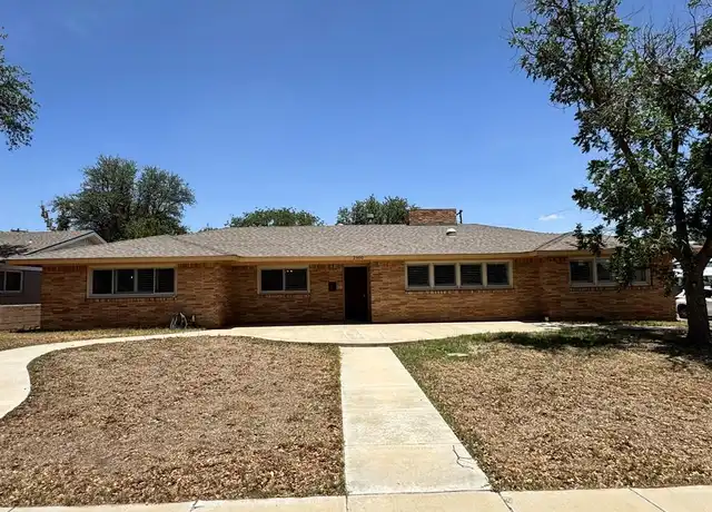 Property at 2900 Douglas Dr, Midland, TX, 79701, 3 beds, 3 baths, [object Object]