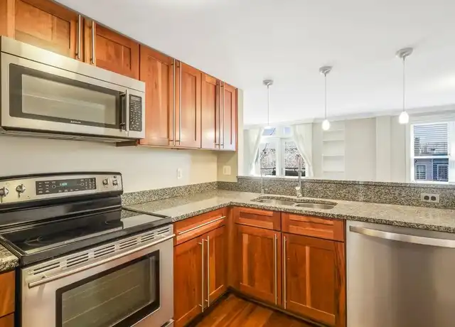 Property at 1020 Pennsylvania Ave SE #404, Washington, DC, 20003, 2 beds, 1 bath, [object Object]