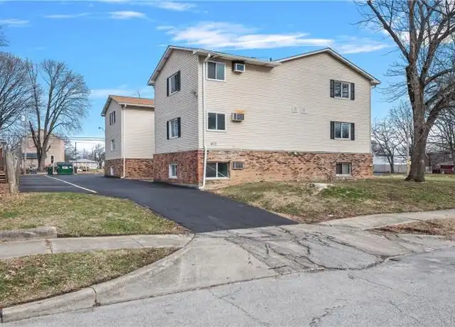 Property at 612 W Macon St, Decatur, IL, 62522, 1 bed, 1 bath, [object Object]