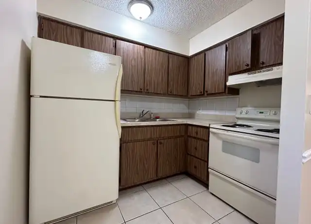 Property at 4265 Desoto Ave Unit -B, Fort Myers, FL, 33905, 1 bed, 1 bath, [object Object]