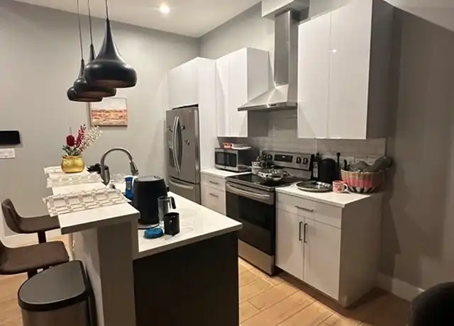 Property at 60 Cross St E #207, Somerville, MA, 02145, 3 beds, 2 baths, [object Object]