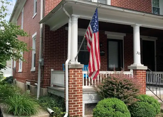 Property at 305 S Cedar St, Lititz, PA, 17543, 3 beds, 1 bath, [object Object]