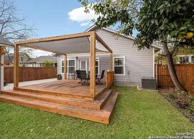 Property at 626 W Lullwood Ave, San Antonio, TX, 78212, 4 beds, 2 baths, [object Object]