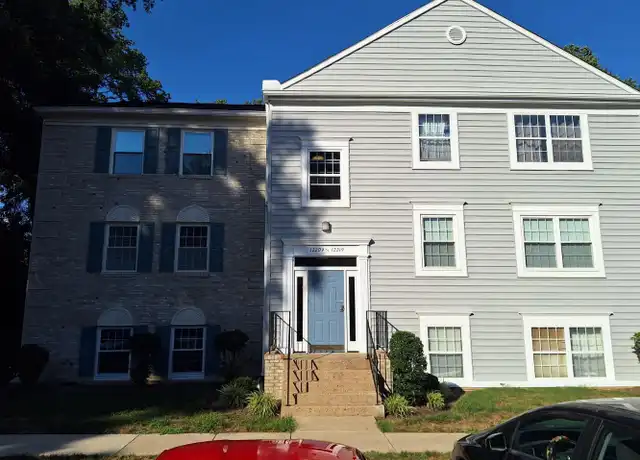 Property at 12219 Chaucer Ln #12219, Woodbridge, VA, 22192, 2 beds, 1 bath, [object Object]