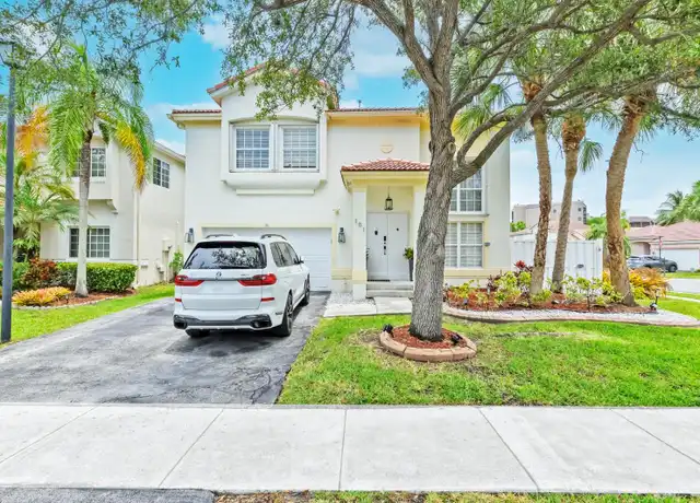 Property at 101 Gables Blvd, Weston, FL, 33326, 5 beds, 4 baths, [object Object]