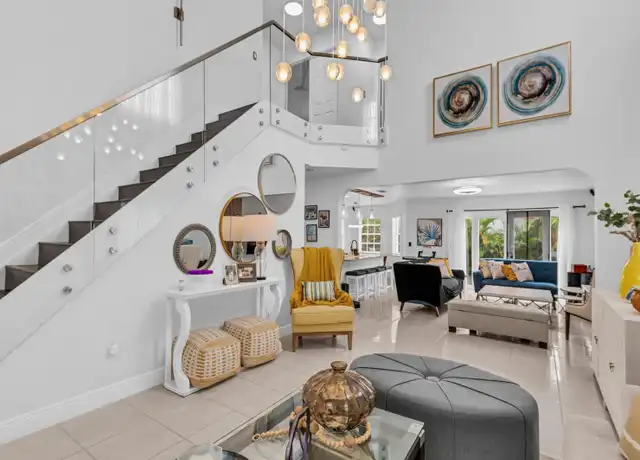 Property at 101 Gables Blvd, Weston, FL, 33326, 5 beds, 4 baths, [object Object]