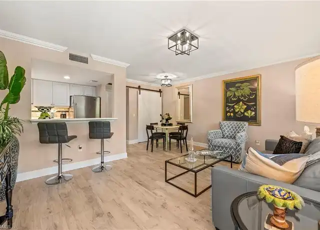 Property at 950 7th Ave S #23, Naples, FL, 34102, 1 bed, 1 bath, [object Object]