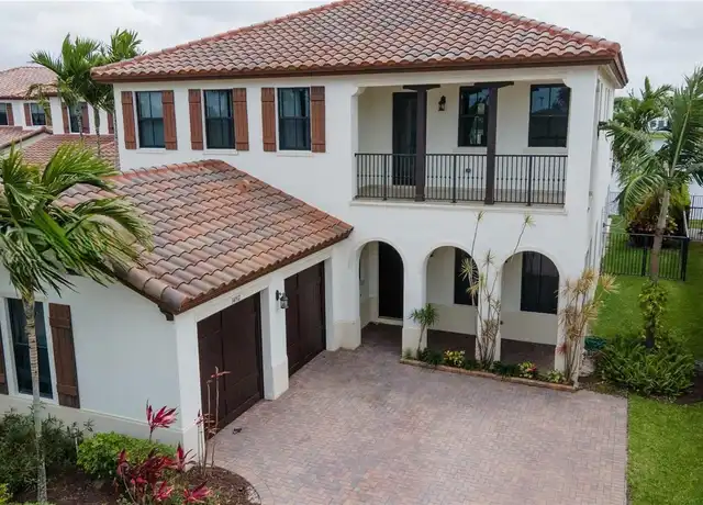 Property at 3492 NW 82nd Dr, Pembroke Pines, FL, 33024, 4 beds, 3 baths, [object Object]