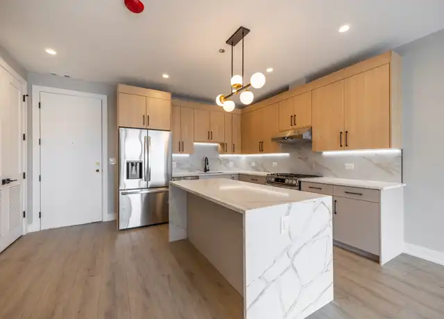 Property at 2354 W Polk St Unit 302, Chicago, IL, 60612, 2 beds, 2 baths, [object Object]