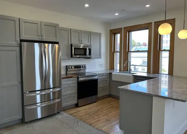 Property at 2 Hammond St, Bangor, ME, 04401, 1 bed, 1 bath, [object Object]