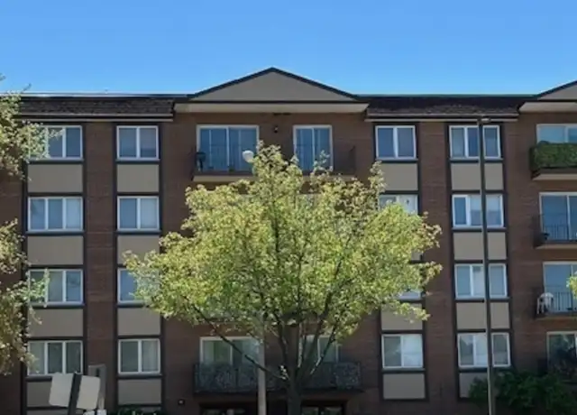Property at 5935 N Lincoln Ave Unit 406, Chicago, IL, 60659, 3 beds, 2 baths, [object Object]