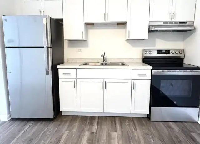 Property at 1829 Austin Ave Unit 6, Schererville, IN, 46375, 2 beds, 1 bath, [object Object]