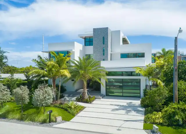 Property at 1736 SE 14th St, Fort Lauderdale, FL, 33316, 4 beds, 4.5 baths, [object Object]