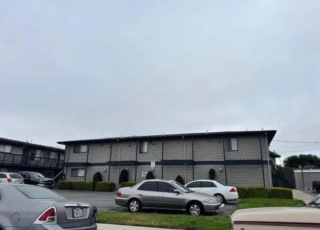 Photo of 921 University Ave, Salinas, CA 93901