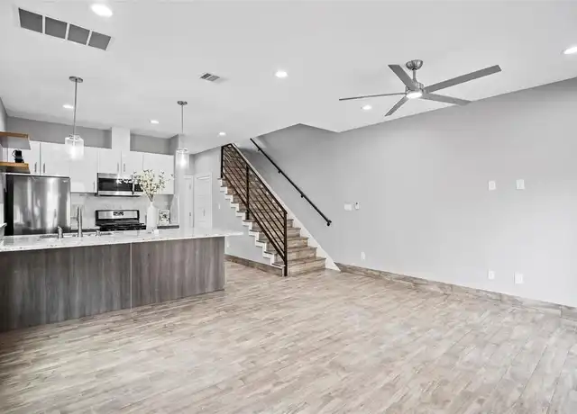 Property at 3923 Yale St, Houston, TX, 77018, 3 beds, 3 baths, [object Object]