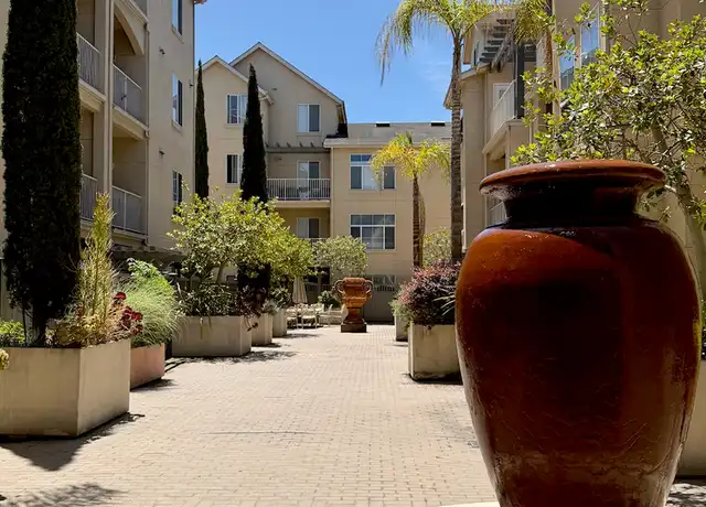 Property at 2255 Showers Dr, Mountain View, CA, 94040, 1 bed, 1 bath, [object Object]