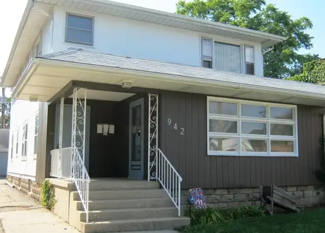 Property at 942 North Ave Unit 2S, Waukegan, IL, 60085, 1 bed, 1 bath, [object Object]