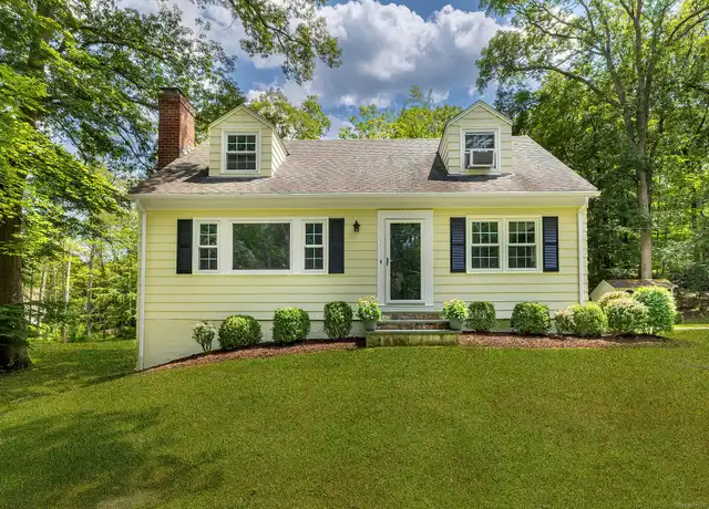 Property at 61 Knollwood Dr, Ridgefield, CT, 06877, 4 beds, 3 baths, [object Object]
