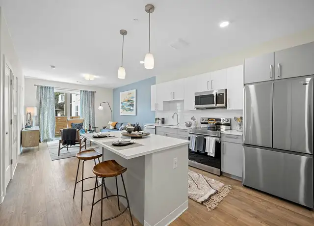 Photo of 83 Pleasant Valley St, Methuen, MA 01844