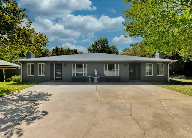 Property at 5608 Oak Blvd, Austin, TX, 78735, 3 beds, 2 baths, [object Object]