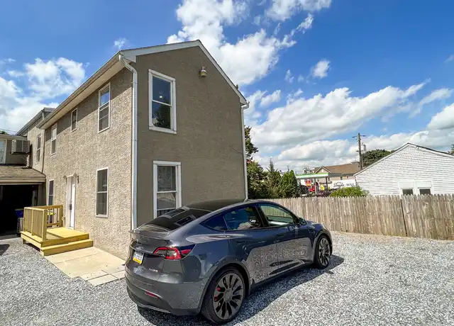 Property at 4565 Horseshoe Pike Unit 10, Honey Brook, PA, 19344, 2 beds, 1 bath, [object Object]