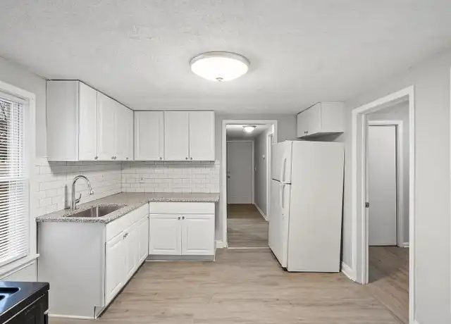 Property at 21356 Westview Ave, Ferndale, MI, 48220, 2 beds, 1 bath, [object Object]
