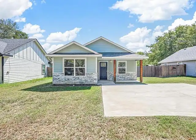 Property at 902 Rice St, Denison, TX, 75020, 3 beds, 2 baths, [object Object]