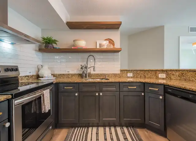 Property at 101 Villa Cir, Boynton Beach, FL, 33435, 3 beds, 2 baths, [object Object]