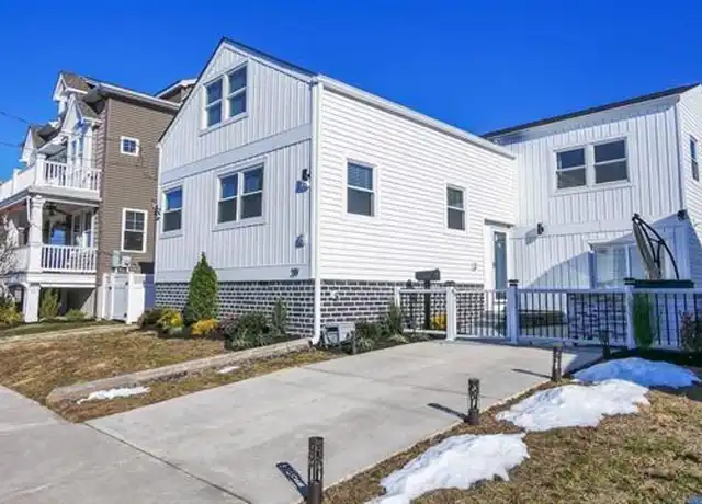 Property at 219 N Clermont Ave, Margate City, NJ, 08402, 4 beds, 2.5 baths, [object Object]