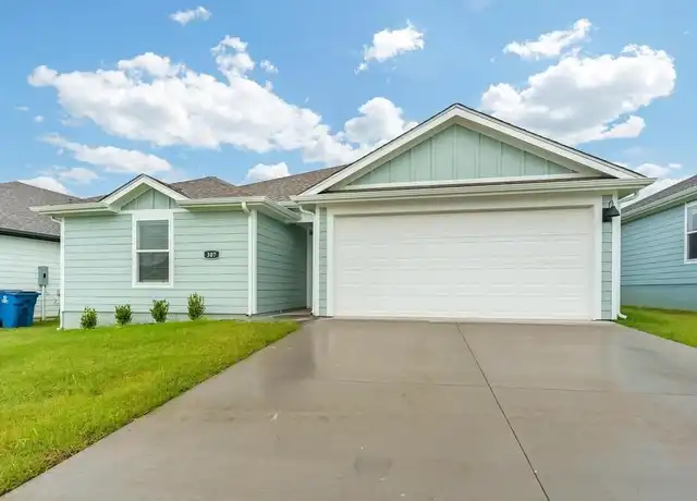 Property at 307 NW Granny Smith St, Highfill, AR, 3 beds, 2 baths, [object Object]
