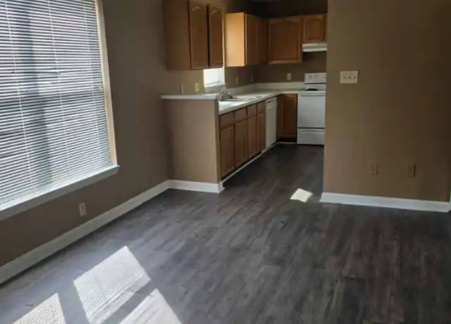 Property at 112 Industry Pkwy Unit APT, Nicholasville, KY, 40356, 2 beds, 1 bath, [object Object]
