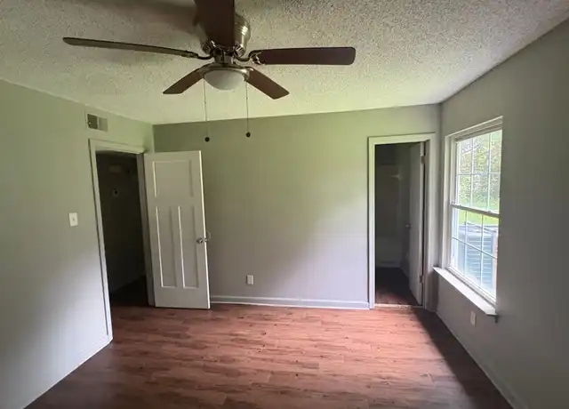 Property at 3268 Ridgemont Rd, Memphis, TN, 38128, 3 beds, 2 baths, [object Object]