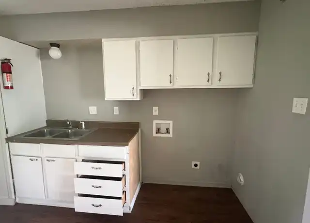 Property at 3268 Ridgemont Rd, Memphis, TN, 38128, 3 beds, 2 baths, [object Object]