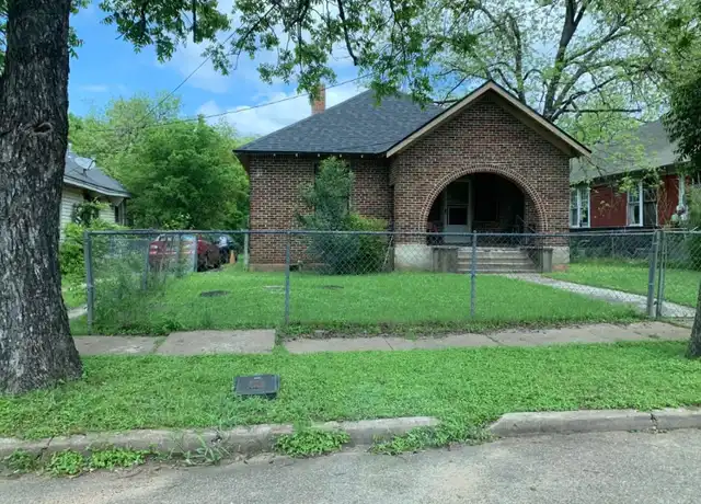 Property at 1517 N 11th St, Waco, TX, 76707, 3 beds, 2 baths, [object Object]